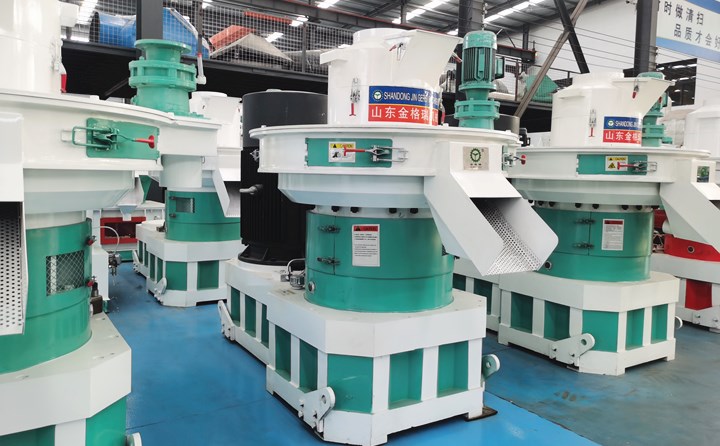 來到山東濟南章丘顆粒機廠家，看鋸末顆粒機.jpg